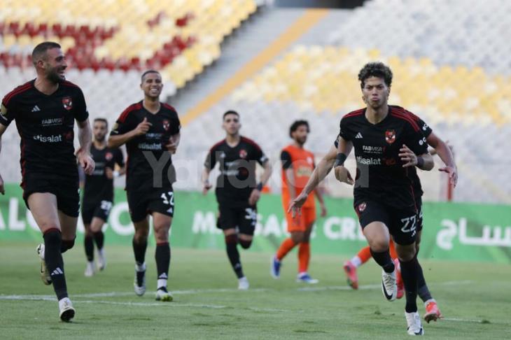 الأهلي - امام عاشور 